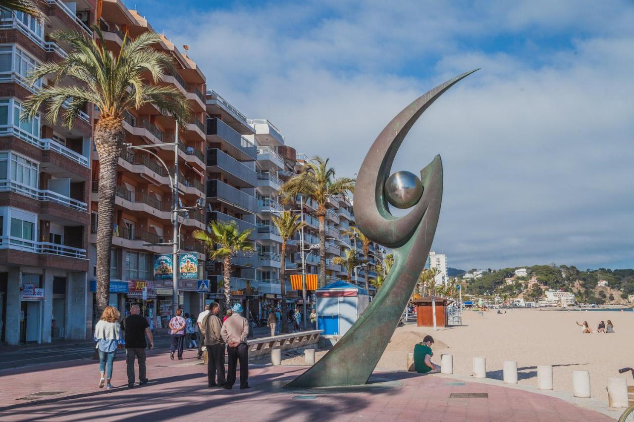 Apartments Sant Lluis Center, 2 Min Walk From The Sea Λορέτ Ντε Μαρ Εξωτερικό φωτογραφία